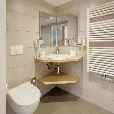 Au Heimbach Hotel 3*